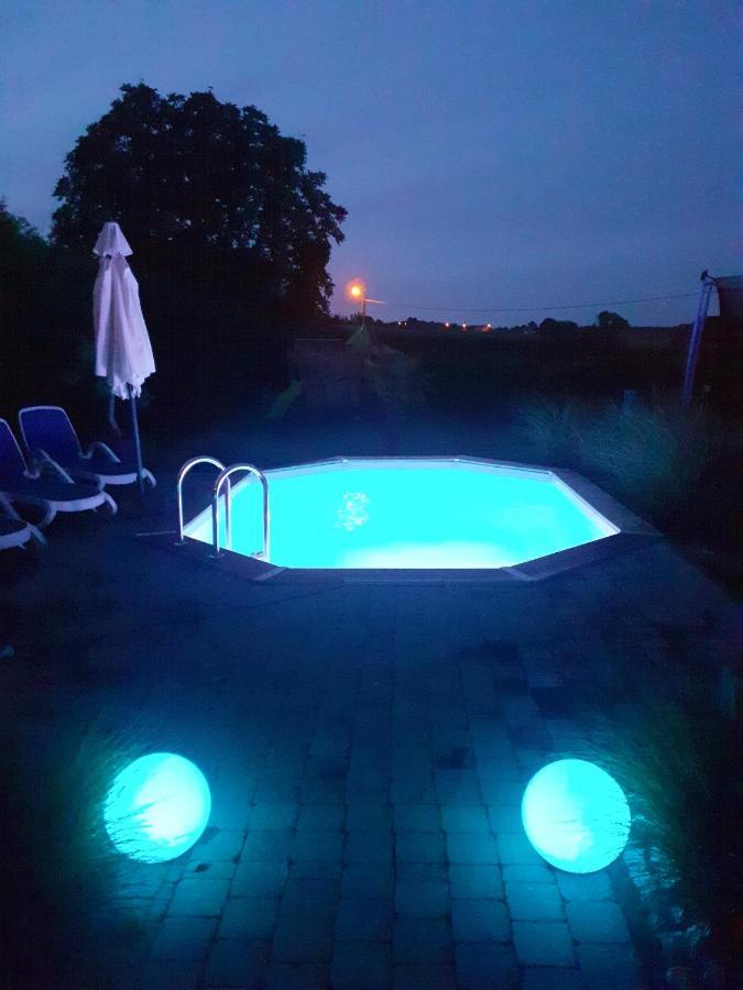 Charming House In Hamois With Shared Pool Exterior foto
